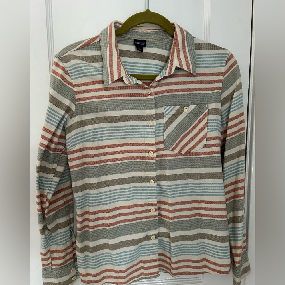 Patagonia women’s Striped Button Down Shirt